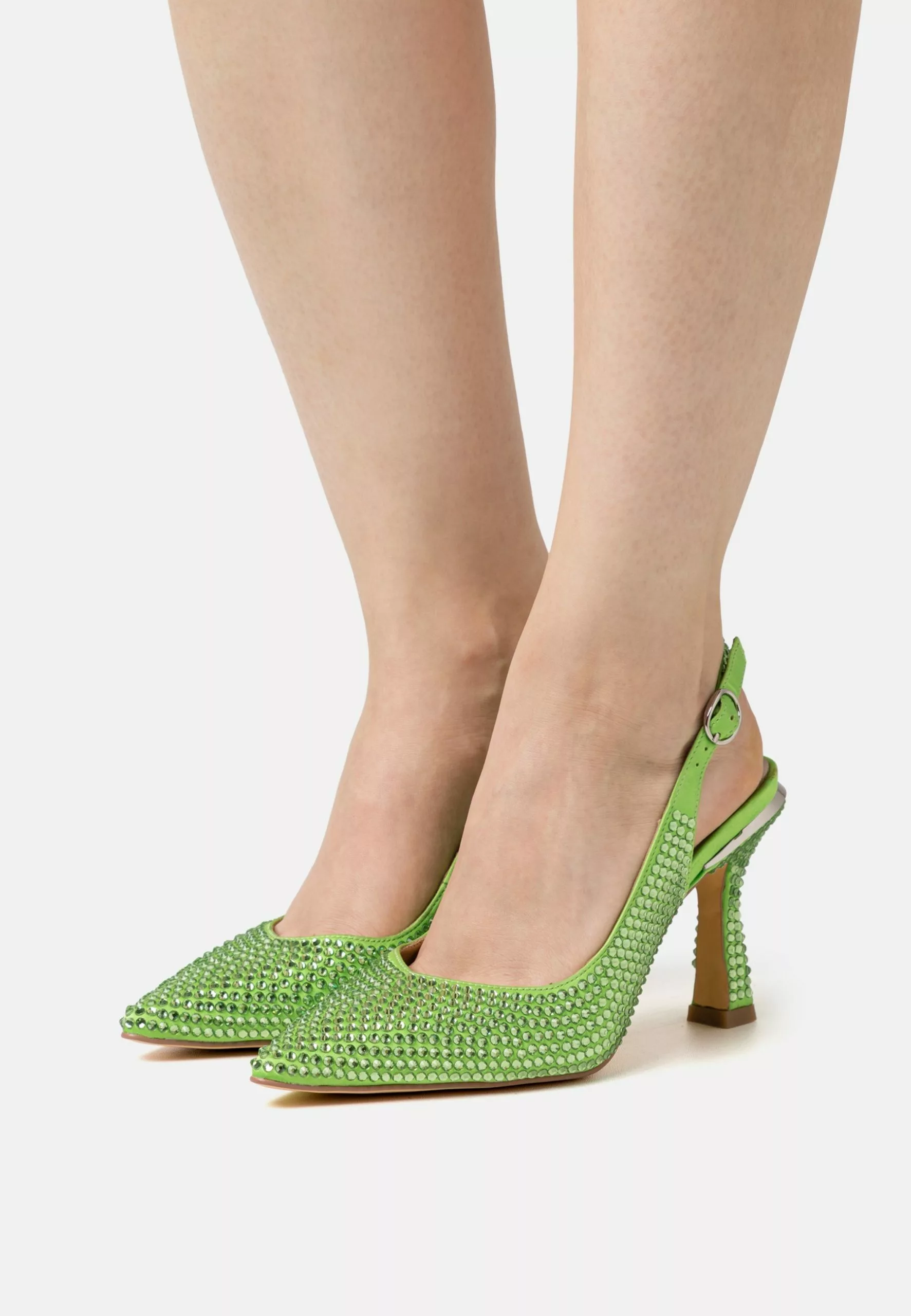 Alma En Pena Klassieke Pumps - Lime 3 Alma En Pena Klassieke Pumps - Lime