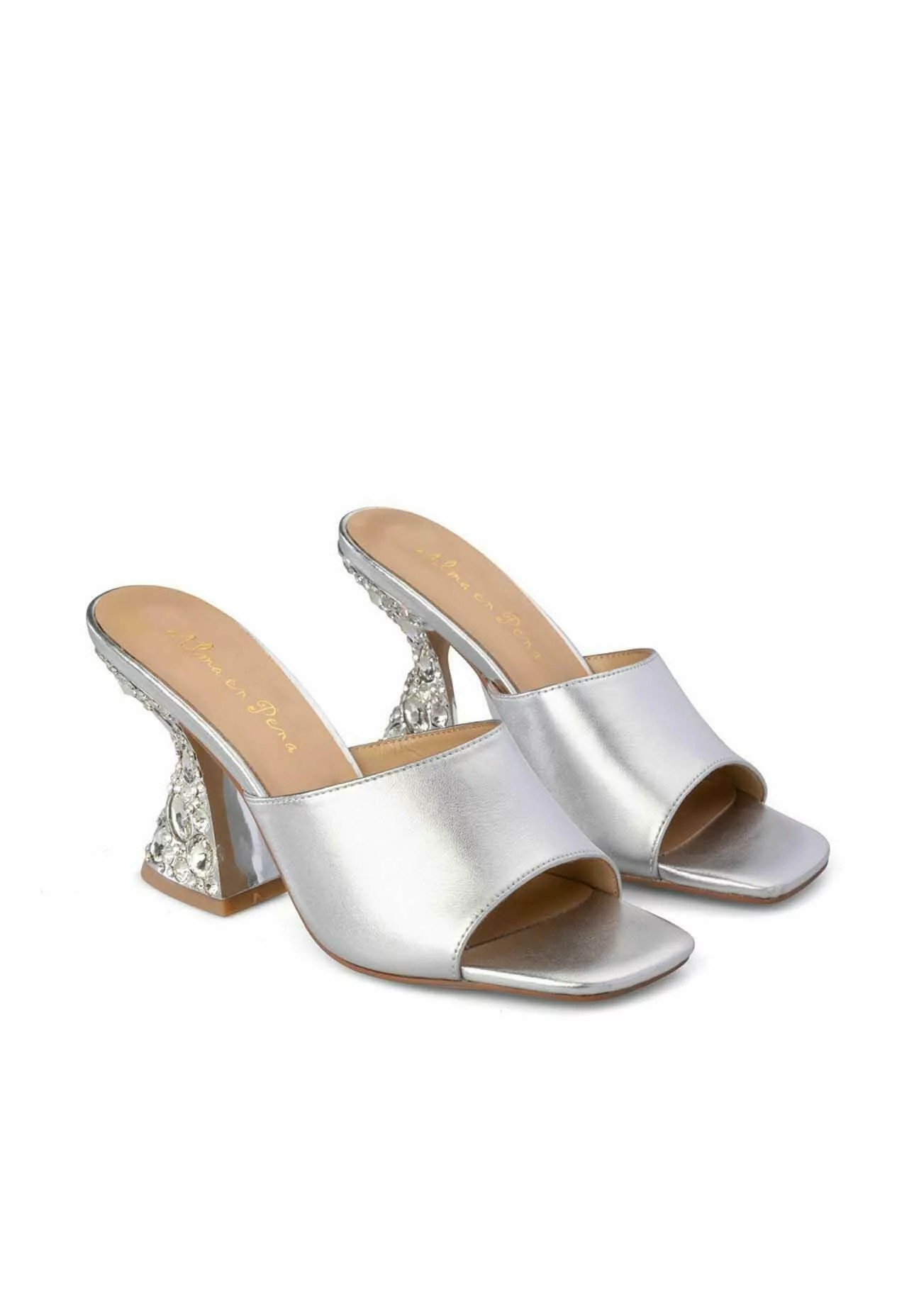 Alma En Pena Brouwerij - Muiltjes Met Hak - Plata 4 Alma En Pena Brouwerij - Muiltjes Met Hak - Plata - Afbeelding 2