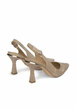 Alma En Pena Kondaira - Klassieke Pumps - Arena 7 Alma En Pena Kondaira - Klassieke Pumps - Arena -Alma En Pena Winkel 69c8194f8663476c9b96ad944f978c85