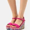 Alma En Pena Sandalen Met Plateauzool - Fuxia -Alma En Pena Winkel 758c96c2fe784267a30d5da0595f822a