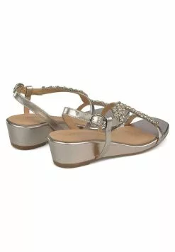 Alma En Pena Cara - Sandalen Met Sleehak - Bronce -Alma En Pena Winkel 779a842f67114f369e777f79dad442bc
