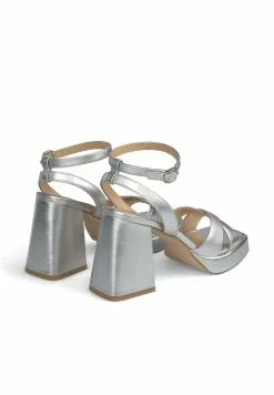 Alma En Pena Egenberg - Sandalen Met Plateauzool - Plata -Alma En Pena Winkel 9eb47f13feab4acab18ee2ef61e15fe8