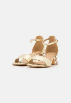 Alma En Pena Sandalen - Gold -Alma En Pena Winkel aeb3be186b344c40ac31bdbd797e8399