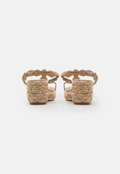 Alma En Pena Sandalen Met Sleehak - Beige -Alma En Pena Winkel b515a4cbbd6d4779b7f937298e61c6dd