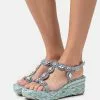 Alma En Pena Sandalen Met Sleehak - Sky -Alma En Pena Winkel d59d251dbfc542ffa219a2229f027be2