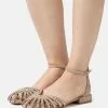 Alma En Pena Ballerina'S Met Enkelbandjes - Beige 2 Alma En Pena Ballerina'S Met Enkelbandjes - Beige -Alma En Pena Winkel e741ed69c4da4e5a90b44f22323e621a