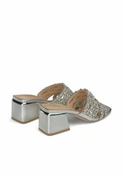 Alma En Pena Keni - Muiltjes Met Hak - Plata -Alma En Pena Winkel f8c8345ce6b848f1a98b9e05ecfc6983